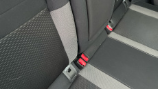 Nissan Qashqai 1.3 DiG-T N-Connecta 5dr [Glass Roof Pack] Petrol Hatchback